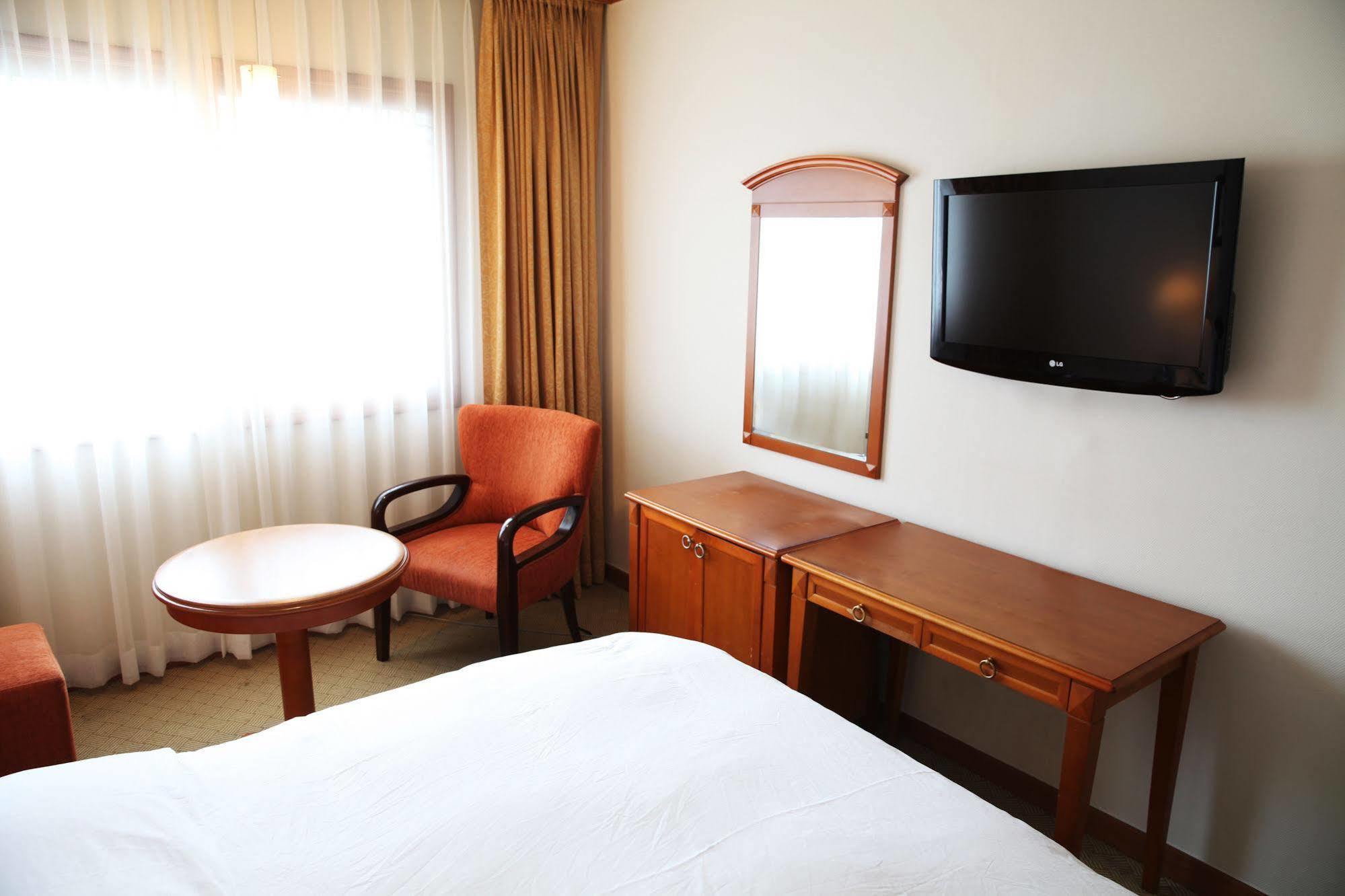 Admiral Hotel Geoje Exterior foto